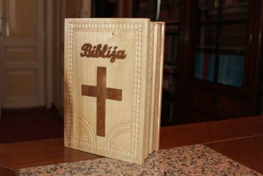 biblijapapa.JPG