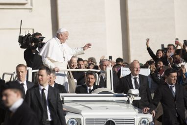 211119_GeneralAudience_MarinaTestino_05.jpg