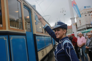 zet124.jpg