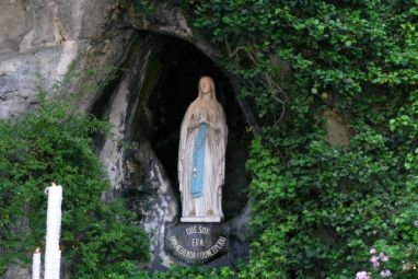 lourdes.jpg