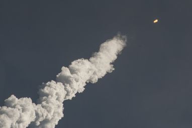 rocket-launch-693270_1920.jpg