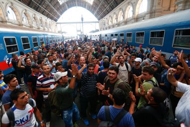 migrants-hungary-austria-germany.jpg