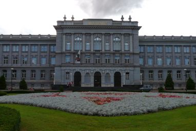 Mimara_museum_2.JPG