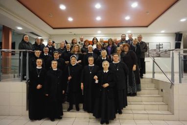 sestre.jpg