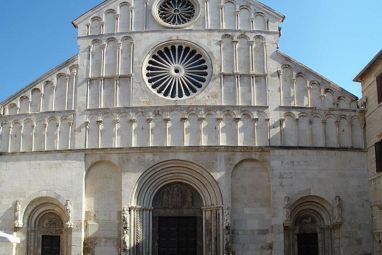 Sveta_Stosija_Zadar_front.jpg