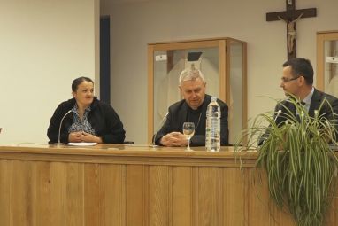 biskup-mrzljak-i-mediji