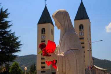 međugorje1_IDI.jpg