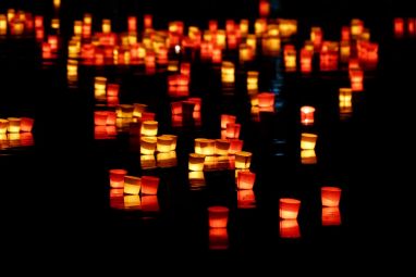candles-168011_1280.jpg