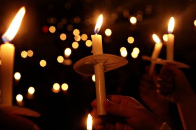 prayer-candles.jpg