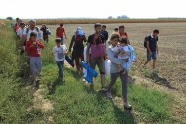 IMIGRANTS-IN-CRO.jpg
