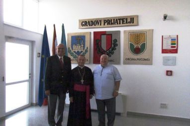 pastoralni-pohod-biskupa-005.jpg
