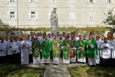 Bogoslovi_23.jpg